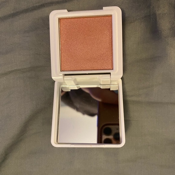 Kaleido Blush - Picture 5 of 5